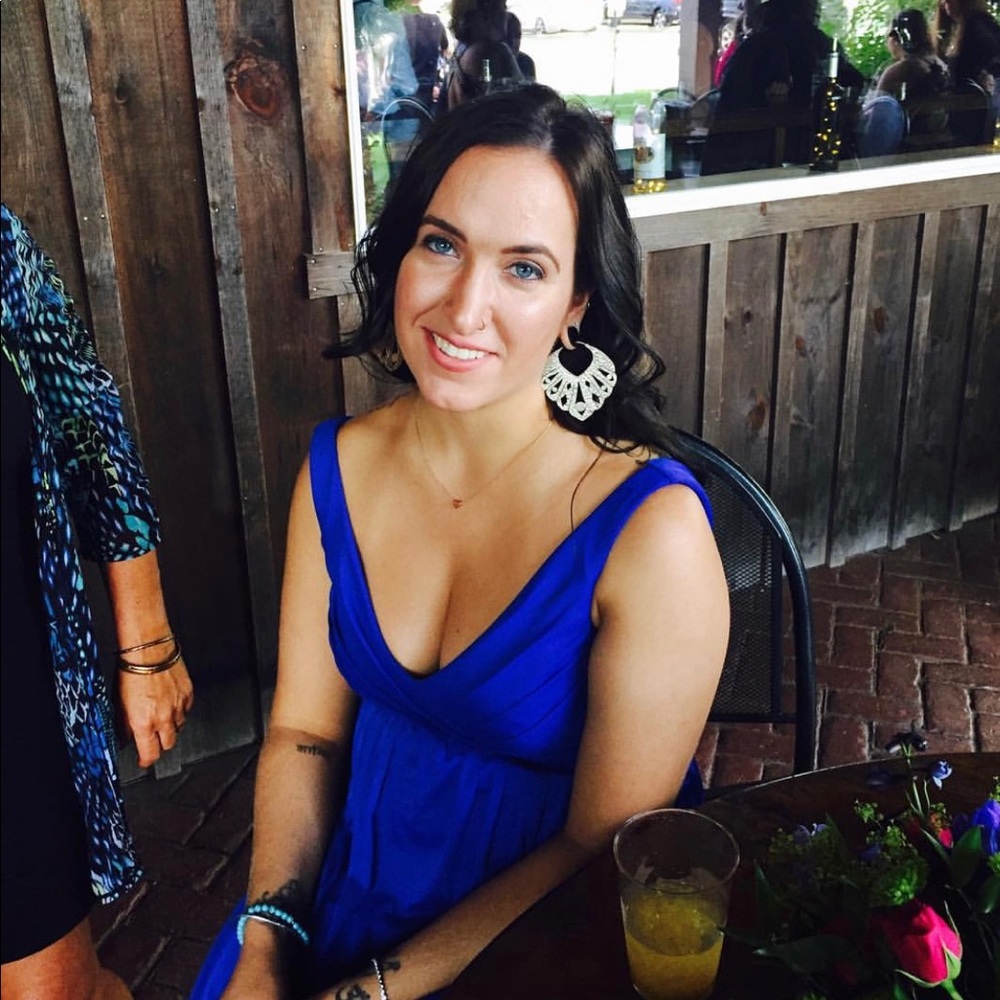 Meet your Posher, Leah